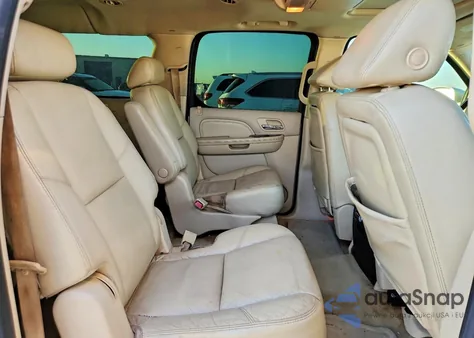 2007 Cadillac Escalade Esv z USA, uszkodzony, nr VIN 1GYFK66847R285175